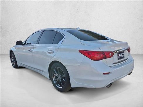 Used 2017 INFINITI Q50 Signature Edition w/ All Weather Package (L93) AWD/4WD image 7