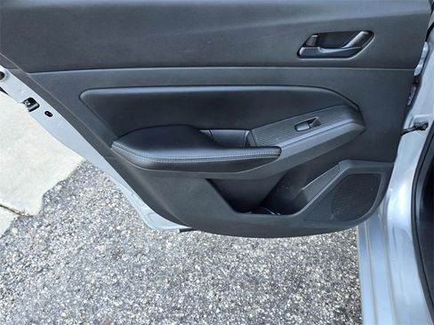 Used 2024 Nissan Altima 2.5 SV image 26