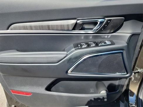Certified 2025 Kia Telluride SX Prestige image 7