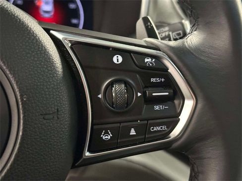 Used 2023 Acura MDX SH-AWD w/ Technology Package image 24