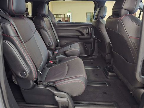 Certified 2025 Toyota Sienna XSE w/ XSE Premium Package AWD/4WD image 27