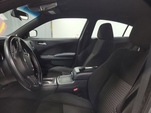 Used 2023 Dodge Charger SXT image 12
