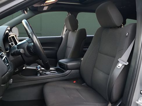 Used 2022 Dodge Durango SXT w/ Blacktop Package AWD/4WD image 2