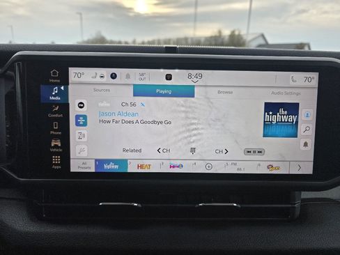 New 2026 Jeep Gladiator Willys image 16