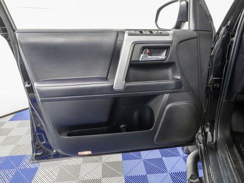 Used 2021 Toyota 4Runner SR5 image 12