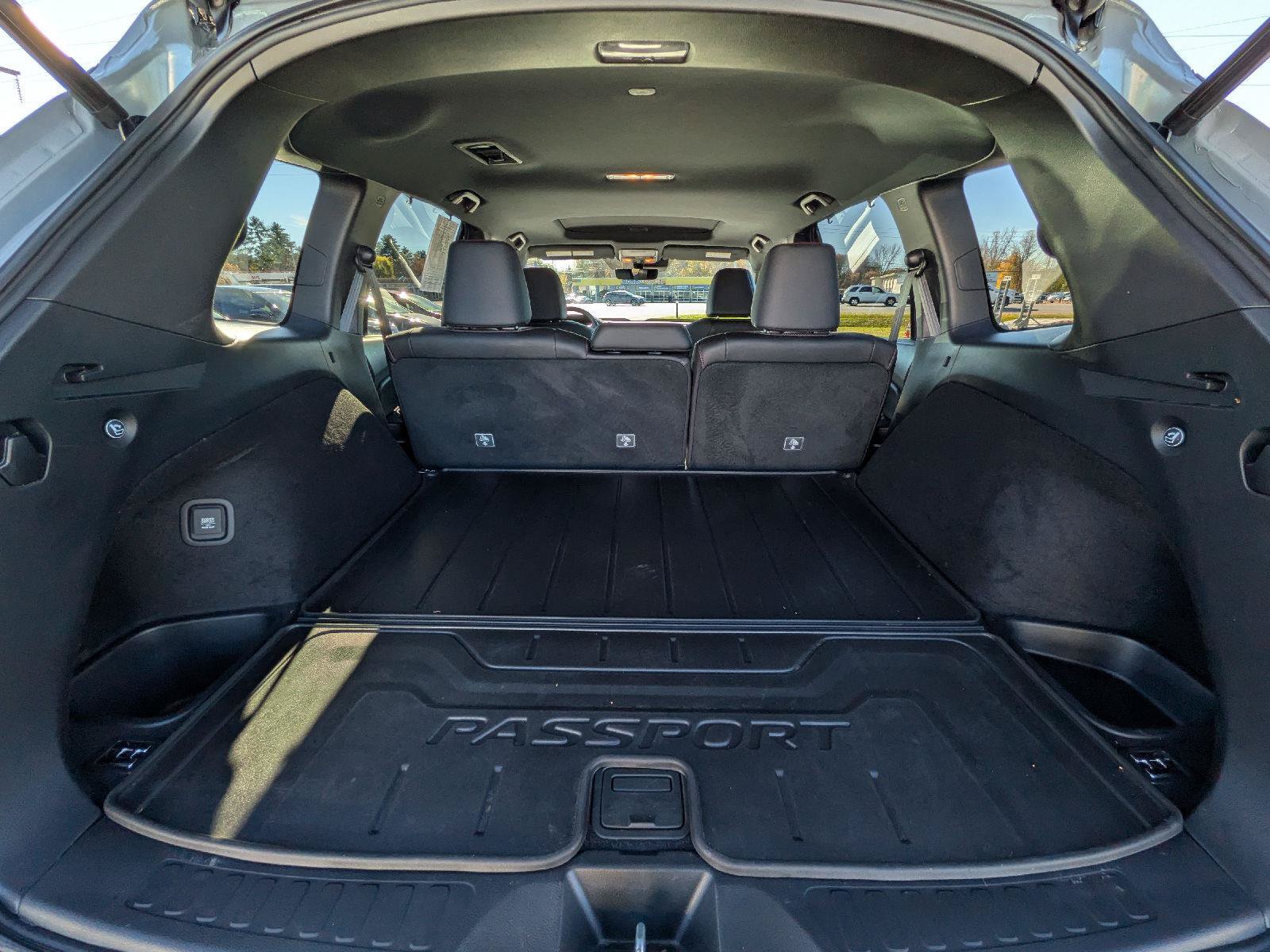Certified 2024 Honda Passport Black Edition image 10