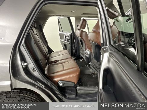 Used 2015 Toyota 4Runner Limited image 16