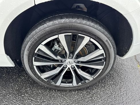 Used 2023 Volvo XC60 B5 Plus w/ Climate Package image 21