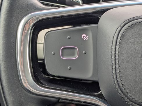 Used 2024 Lincoln Nautilus Premier image 25