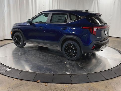 New 2026 Kia Seltos EX image 6