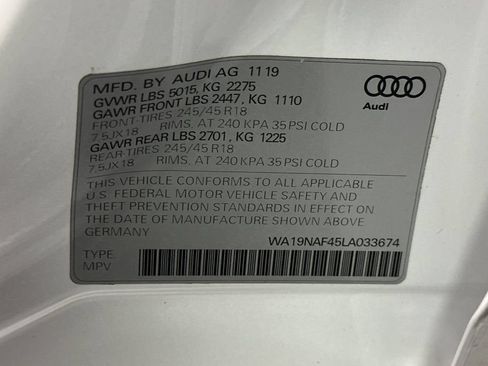 Used 2020 Audi A4 2.0T allroad Prestige w/ Prestige Package AWD/4WD image 37