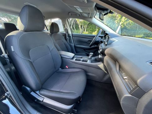 Used 2025 Nissan Sentra S image 34