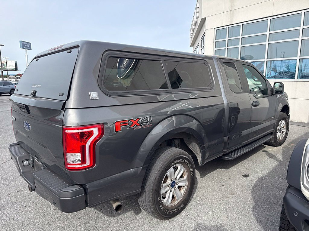 Used 2016 Ford F150 XL w/ Equipment Group 101A Mid AWD/4WD image 4