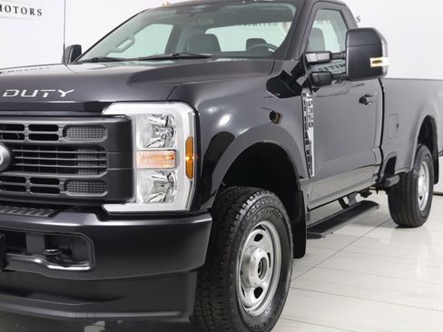 Used 2024 Ford F350 XL w/ Snow Plow/Camper Package image 47