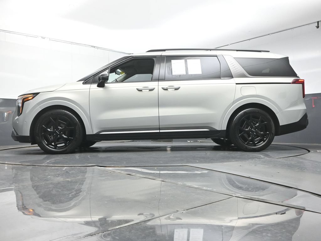 Used 2025 Kia Carnival SX Prestige FWD image 33