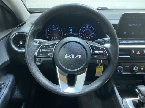 Used 2023 Kia Forte LXS FWD image 15