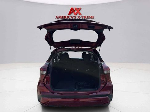 Used 2021 Nissan Kicks SV image 45