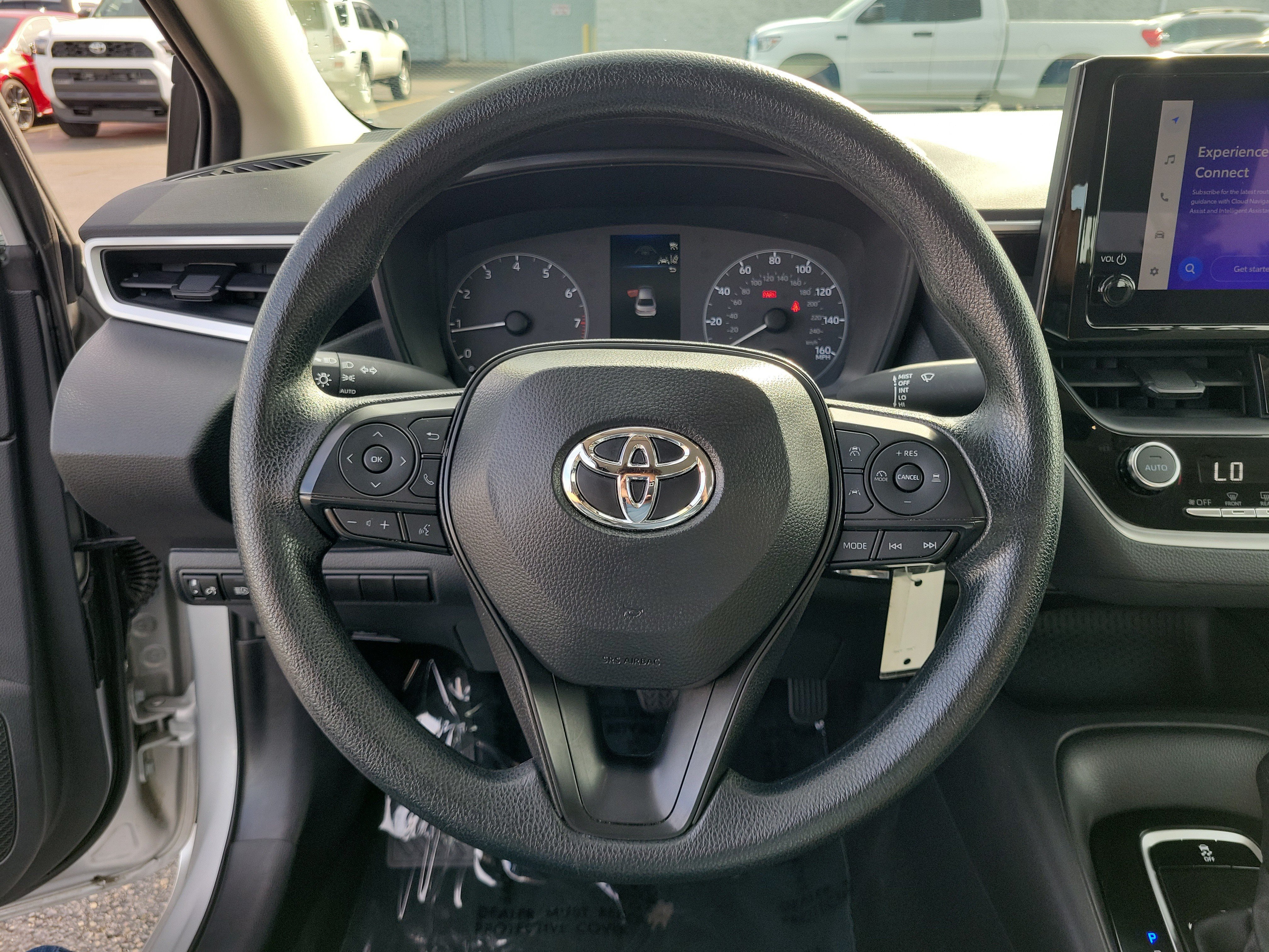 Used 2025 Toyota Corolla LE FWD image 21