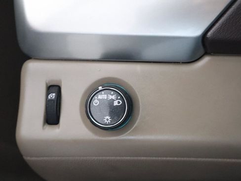 Used 2018 Chevrolet Tahoe LT RWD image 26