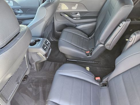 Certified 2025 Mercedes-Benz GLS 450 GLS 450 image 30