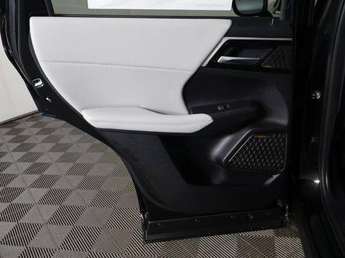 New 2026 Mitsubishi Outlander SE AWD/4WD image 28