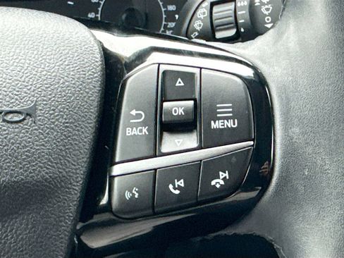 Used 2022 Ford Escape SEL image 10