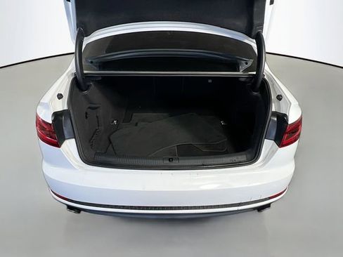 Used 2018 Audi A4 2.0T Premium w/ Convenience Package image 28