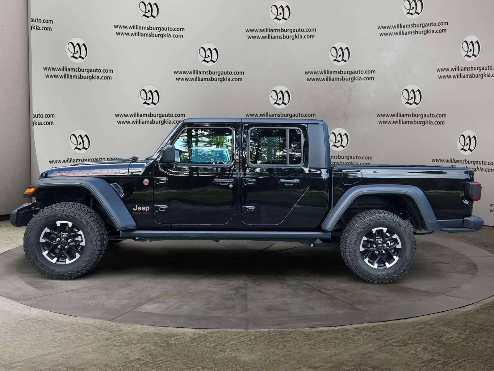 Used 2026 Jeep Gladiator Rubicon AWD/4WD image 2