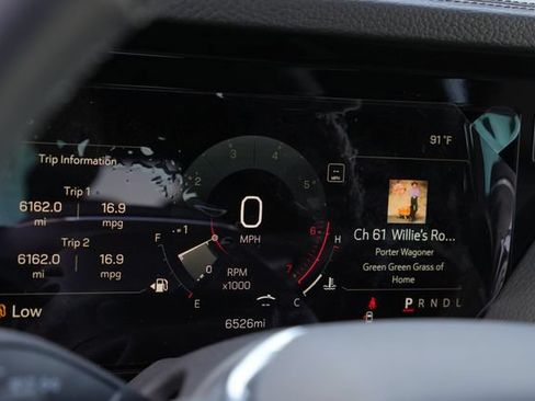 Used 2026 GMC Yukon Denali w/ Sun & Power Step Package RWD image 14