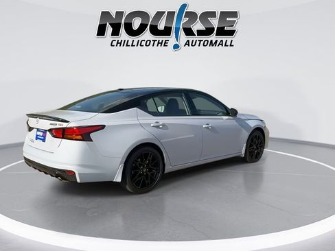New 2026 Nissan Altima 2.5 SR w/ SR Midnight Edition Package FWD image 8