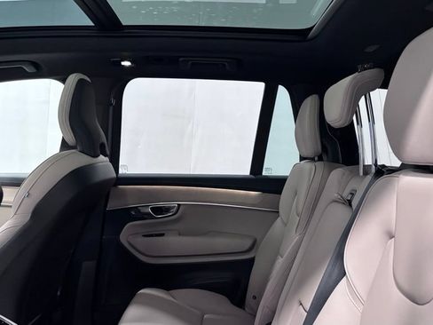 Certified 2026 Volvo XC90 B6 Plus AWD/4WD image 22