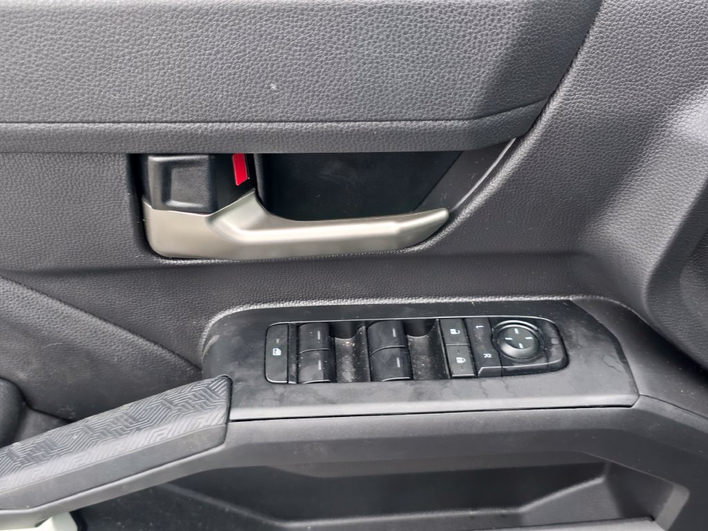 Used 2024 Toyota Tacoma TRD Sport w/ TRD Sport Upgrade Package RWD image 19