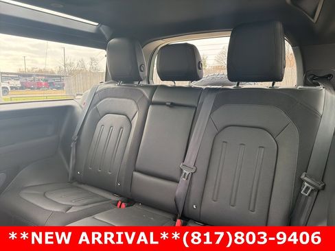 Used 2022 Land Rover Defender 90 X-Dynamic S image 11