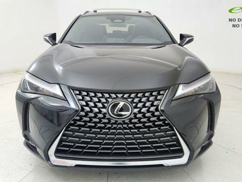 Used 2025 Lexus UX 300h FWD image 2