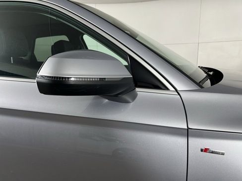 Certified 2023 Audi Q5 2.0T Premium Plus w/ Premium Plus Package image 10