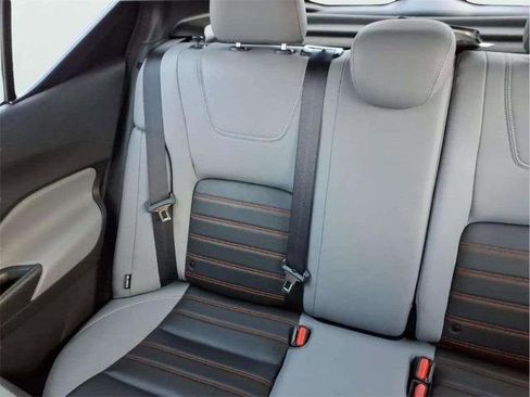 Certified 2024 Nissan Kicks SR w/ SR Premium Package image 15