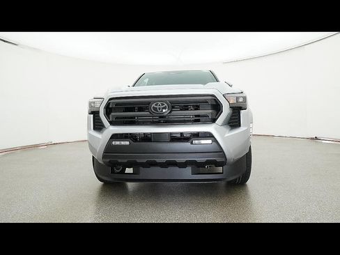 New 2026 Toyota Tacoma SR5 RWD image 32