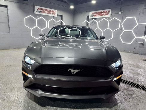 Used 2018 Ford Mustang Premium RWD image 8