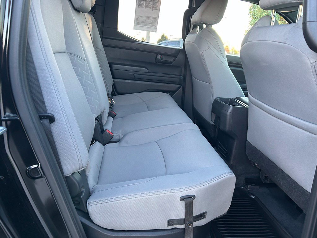 Used 2025 Toyota Tacoma SR5 AWD/4WD image 26