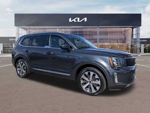 Certified 2022 Kia Telluride EX w/ EX Premium Package image 2