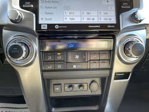 Used 2024 Toyota 4Runner Limited AWD/4WD image 19