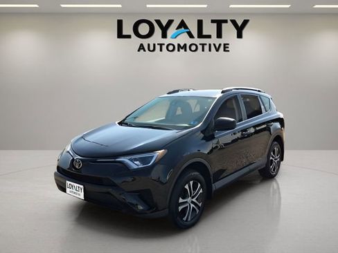 Used 2017 Toyota RAV4 LE w/ All Weather Liner Package AWD/4WD image 1