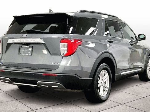 Certified 2022 Ford Explorer XLT w/ Equipment Group 202A image 11