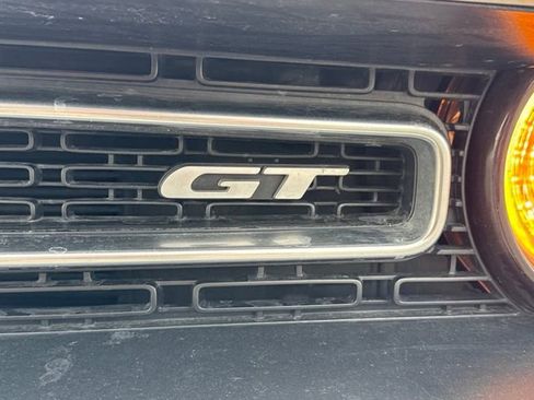 Used 2022 Dodge Challenger GT image 17