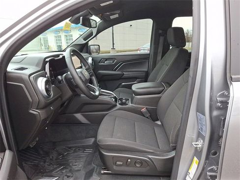 Used 2023 Chevrolet Colorado LT w/ LT Convenience Package II image 16