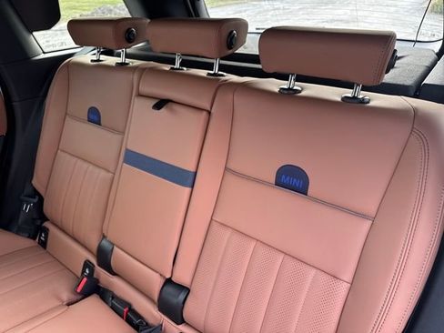 New 2025 MINI Cooper Countryman SE w/ Comfort Package Max image 11