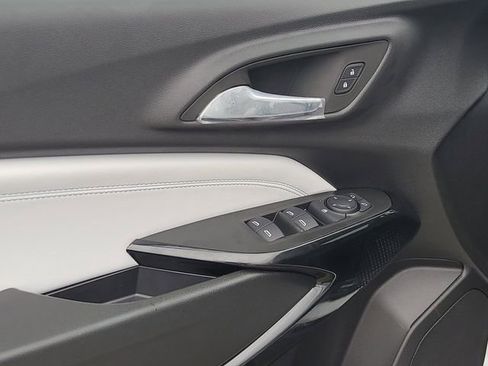 New 2026 Chevrolet Trax LT w/ Driver Confidence Package image 19