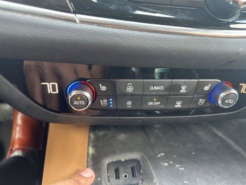 Used 2018 Buick Enclave Premium w/ LPO, Cargo Package image 12