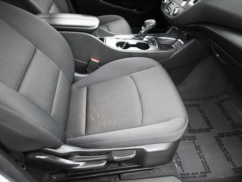 Used 2024 Chevrolet Malibu LT FWD image 39