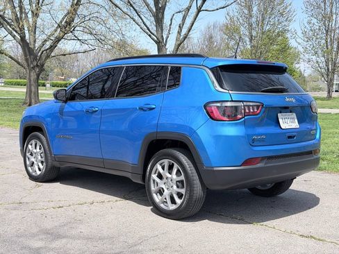 Used 2022 Jeep Compass Latitude AWD/4WD image 34